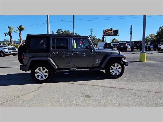 2016 Jeep Wrangler Unlimited Sahara