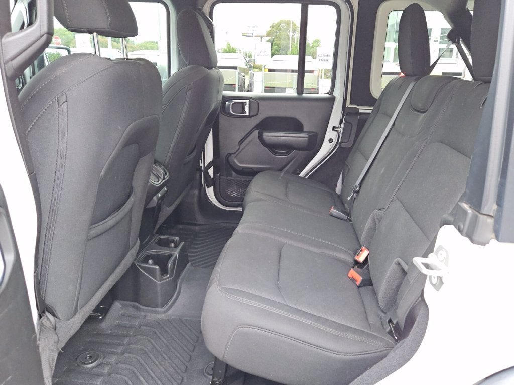 2022 Jeep Wrangler Unlimited Sport Altitude 4x4