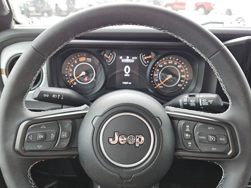 2025 Jeep Wrangler 4-Door Willys 4x4