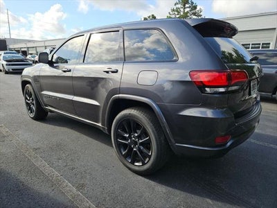 2020 Jeep Grand Cherokee Altitude 4x2