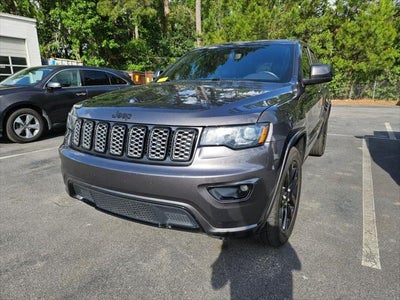 2020 Jeep Grand Cherokee Altitude 4x2