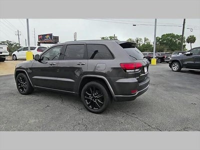 2020 Jeep Grand Cherokee Altitude 4x2
