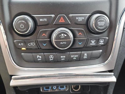 2019 Jeep Grand Cherokee Laredo E 4x4