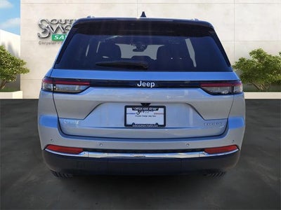 2025 Jeep Grand Cherokee Laredo X 4x2