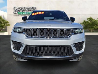 2025 Jeep Grand Cherokee Laredo X 4x2