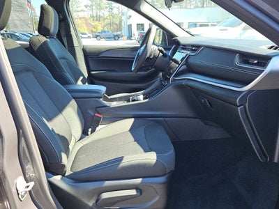 2025 Jeep Grand Cherokee Laredo X 4x4