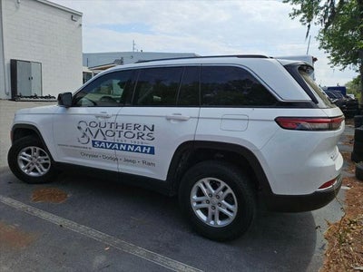 2023 Jeep Grand Cherokee Laredo 4x4
