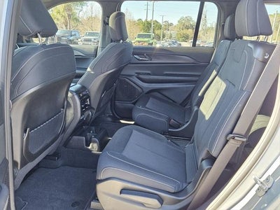 2024 Jeep Grand Cherokee L Laredo X