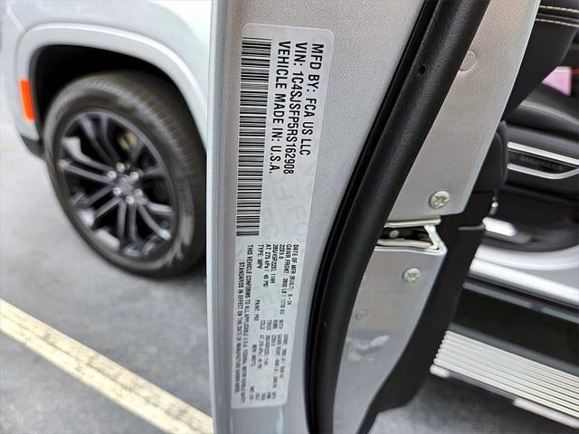 2024 Jeep Grand Wagoneer L Series II 4x4