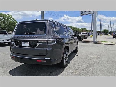 2024 Jeep Grand Wagoneer L Series III 4x4