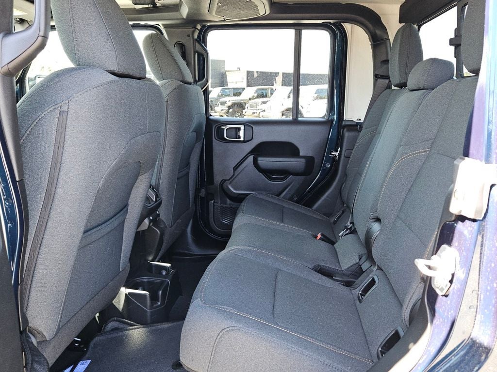 2025 Jeep Gladiator Nighthawk