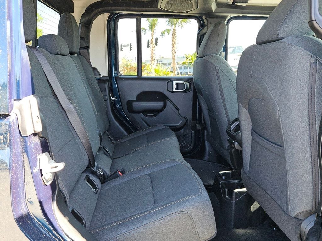 2025 Jeep Gladiator Nighthawk