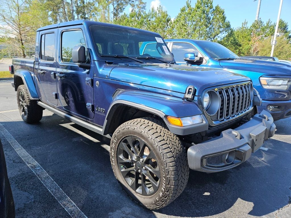 2025 Jeep Gladiator Nighthawk