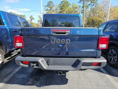 2025 Jeep Gladiator Nighthawk