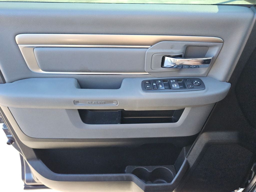 2020 RAM 1500 Classic SLT