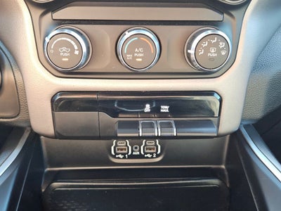 2020 RAM 1500 Big Horn Crew Cab 4x2 5'7' Box