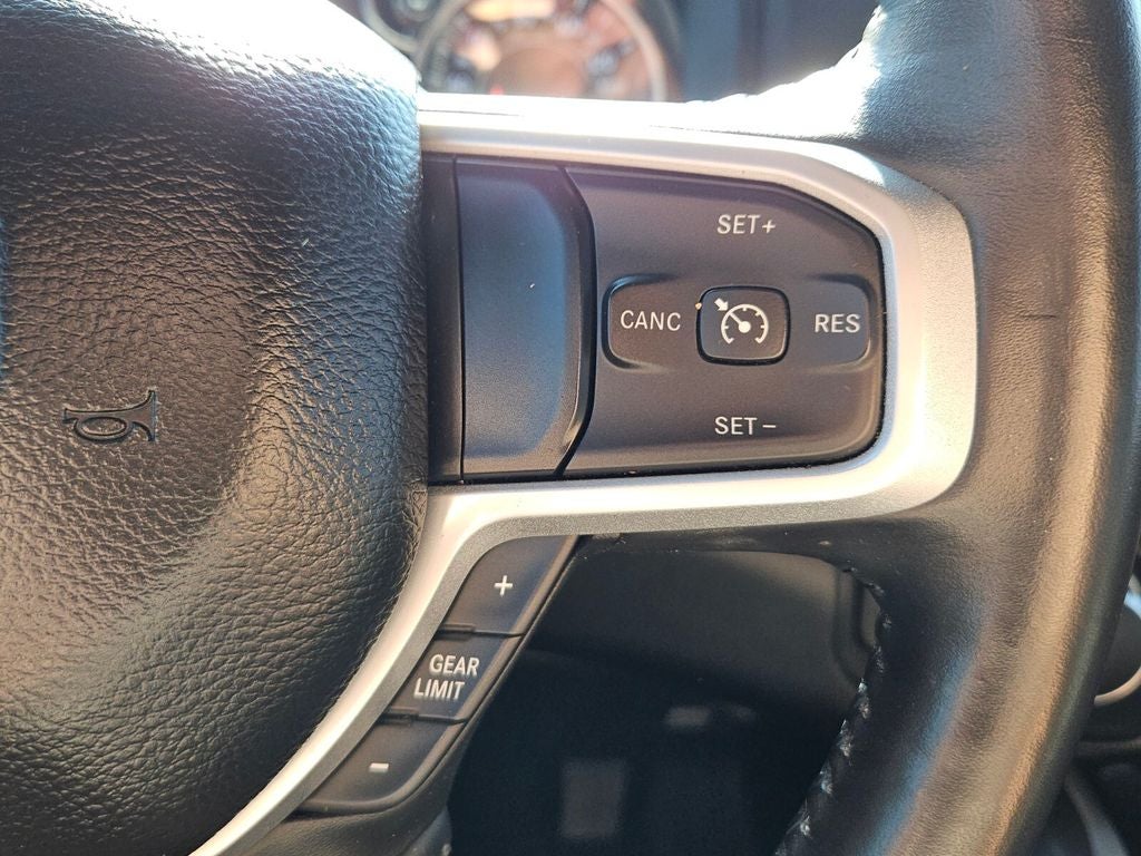 2020 RAM 1500 Big Horn Crew Cab 4x2 5'7' Box