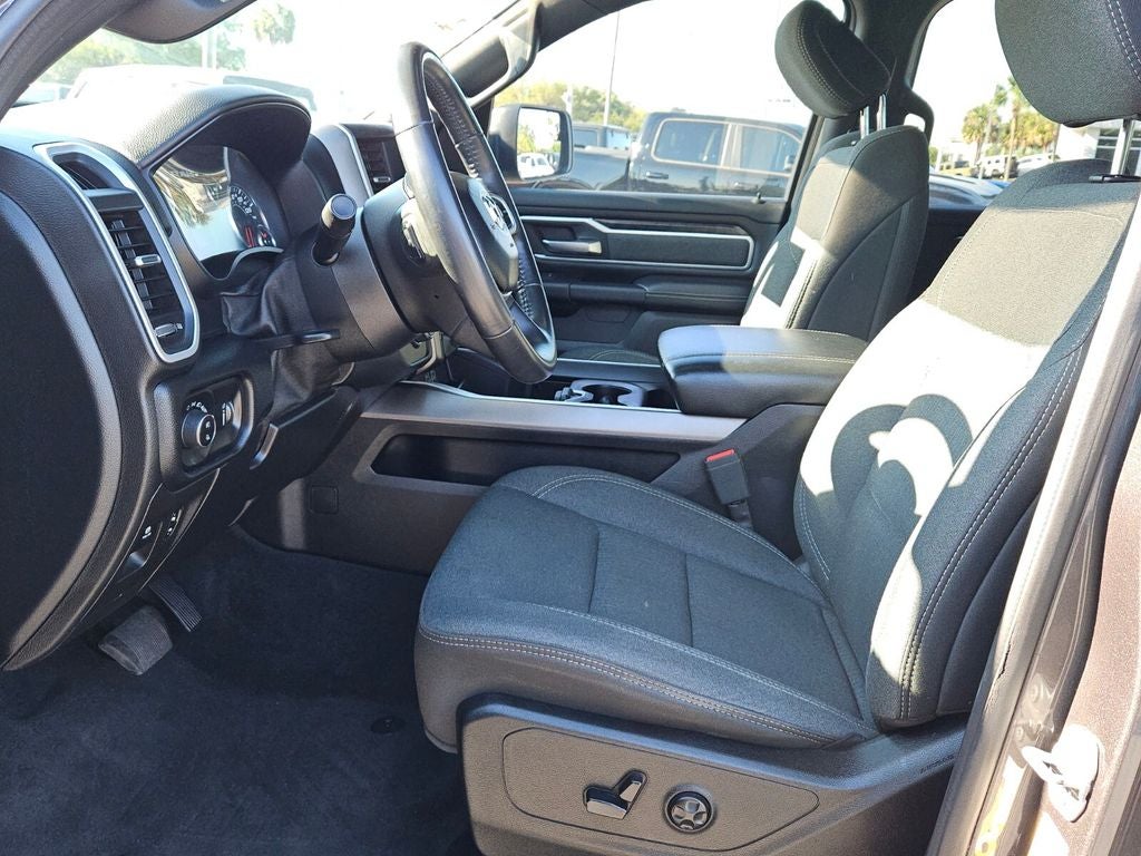 2020 RAM 1500 Big Horn Crew Cab 4x2 5'7' Box