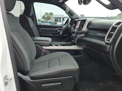 2022 RAM 1500 Big Horn Crew Cab 4x4 5'7' Box