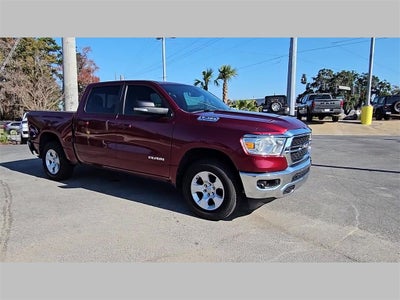 2022 RAM 1500 Big Horn Crew Cab 4x4 5'7' Box