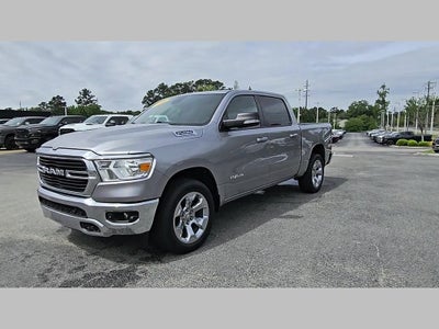 2021 RAM 1500 Big Horn Crew Cab 4x4 5'7' Box