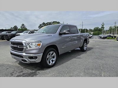 2021 RAM 1500 Big Horn Crew Cab 4x4 5'7' Box