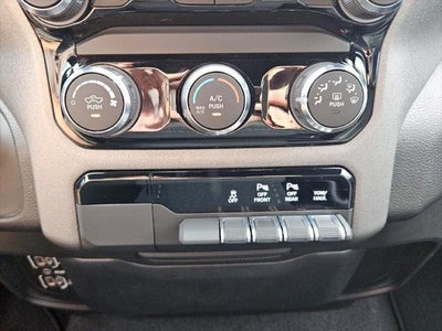 2025 RAM Ram 1500 Tradesman Crew Cab 4x4 5'7' Box