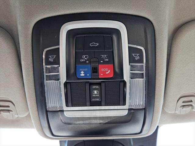 2023 RAM 1500 Limited Crew Cab 4x4 5'7' Box