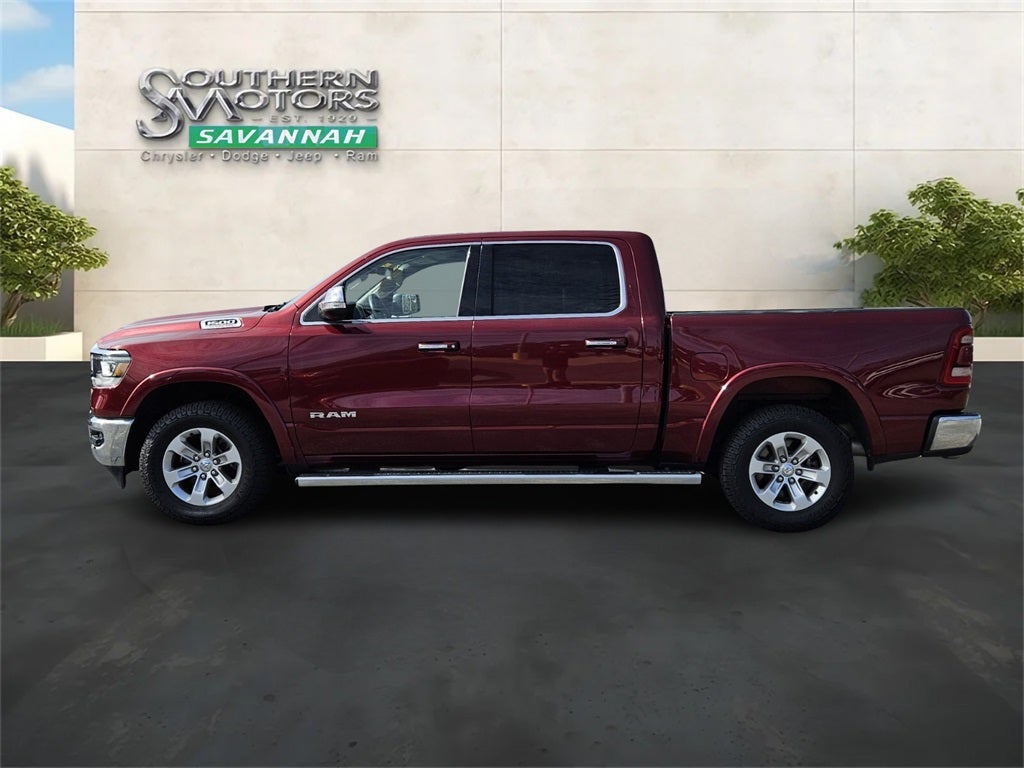 2022 RAM 1500 Laramie Crew Cab 4x4 5'7' Box