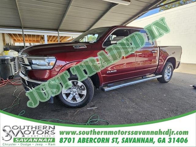 2022 RAM 1500 Laramie Crew Cab 4x4 5'7' Box