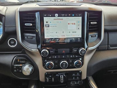 2022 RAM 1500 Laramie Crew Cab 4x4 5'7' Box