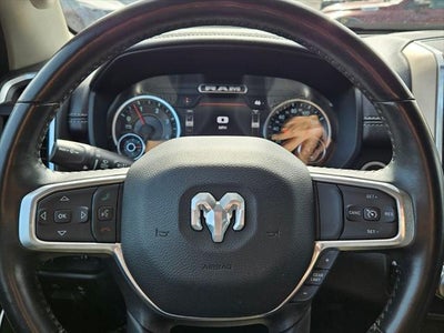 2022 RAM 1500 Laramie Crew Cab 4x4 5'7' Box