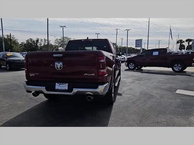 2022 RAM 1500 Laramie Crew Cab 4x4 5'7' Box