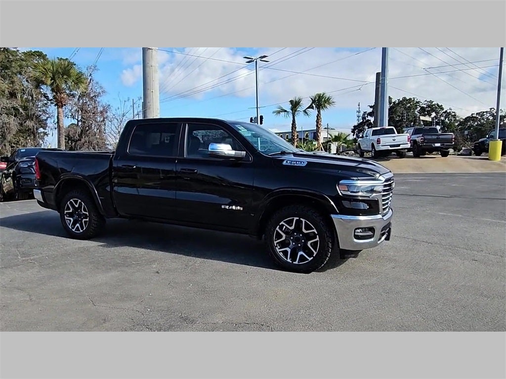 2025 RAM 1500 Laramie Crew Cab 4x4 5'7' Box