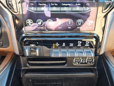 2020 RAM 1500 Laramie Longhorn Crew Cab 4x4 5'7' Box