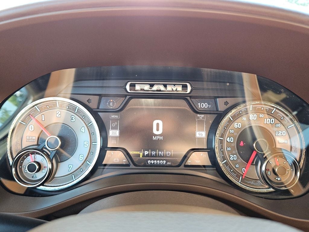 2020 RAM 1500 Laramie Longhorn Crew Cab 4x4 5'7' Box