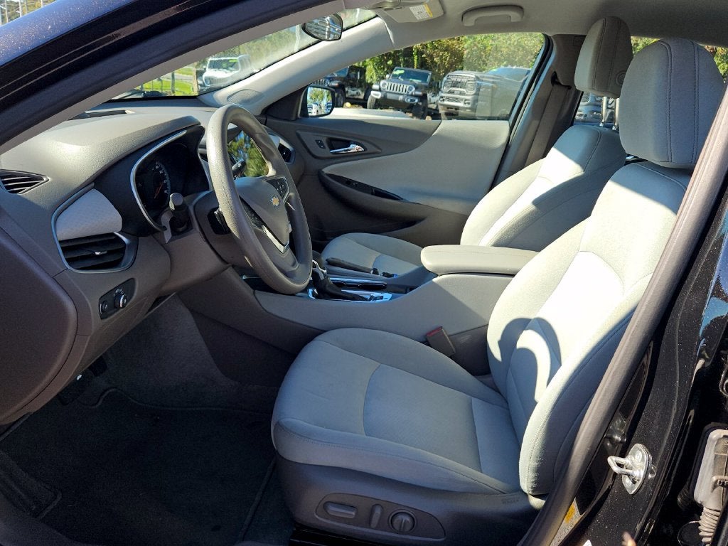 2025 Chevrolet Malibu FWD 1LT