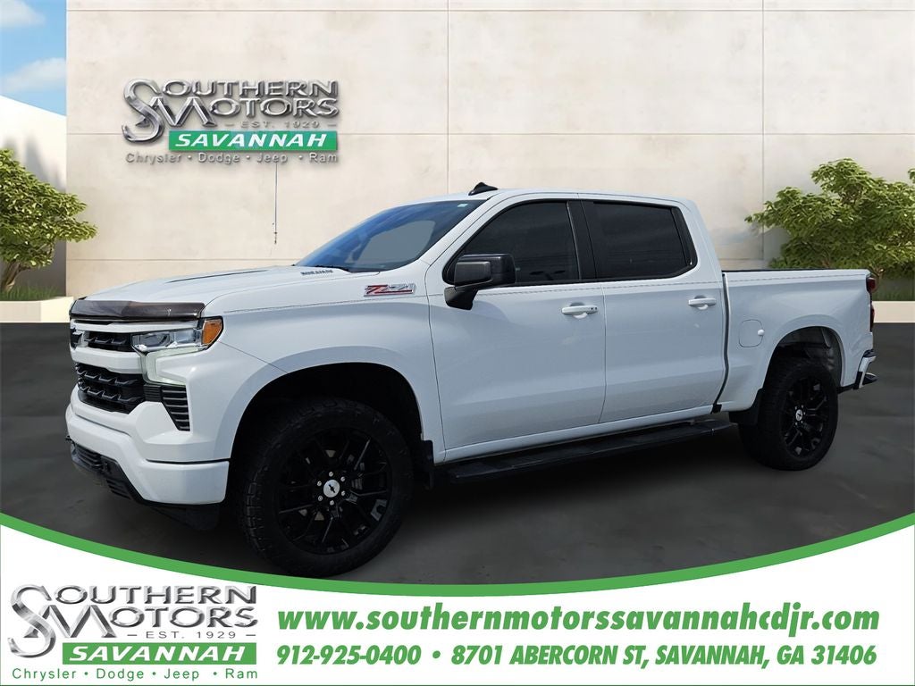 2023 Chevrolet Silverado 1500 4WD Crew Cab Short Bed RST