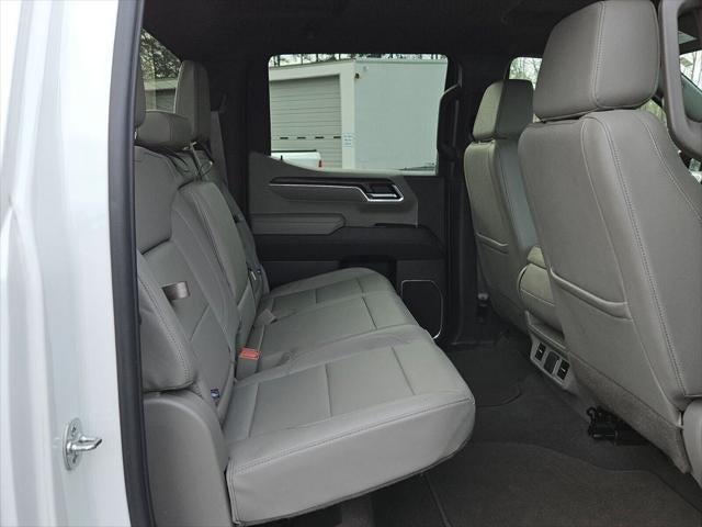 2025 GMC Sierra 1500 4WD Crew Cab Short Box SLT