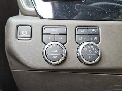 2025 GMC Sierra 1500 4WD Crew Cab Short Box SLT