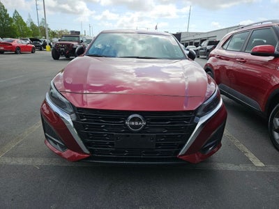 2025 Nissan Altima SV FWD