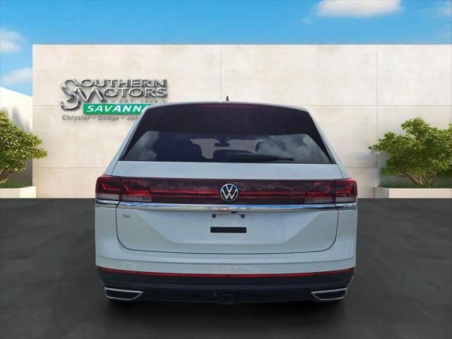 2026 Volkswagen Atlas SE with Technology