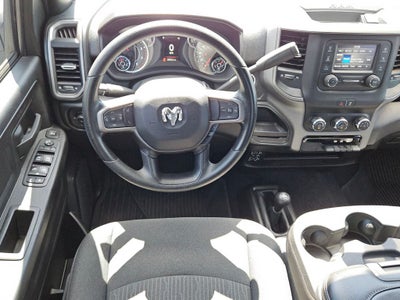 2024 RAM 3500 Tradesman Crew Cab 4x4 8' Box