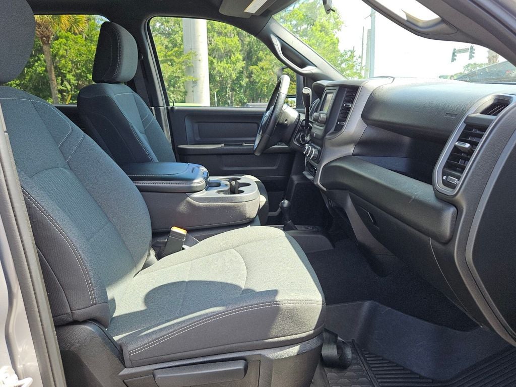 2024 RAM 3500 Tradesman Crew Cab 4x4 8' Box