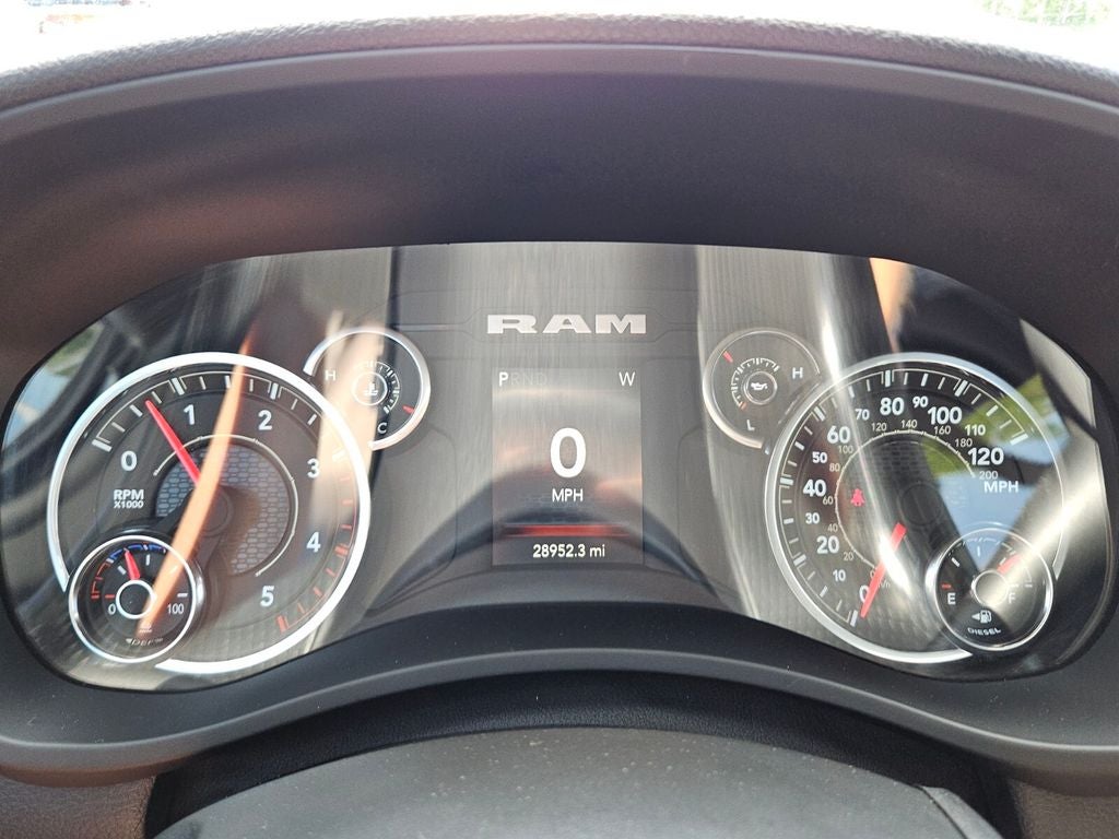 2024 RAM 3500 Tradesman Crew Cab 4x4 8' Box
