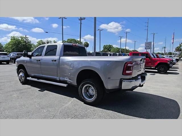 2024 RAM 3500 Tradesman Crew Cab 4x4 8' Box
