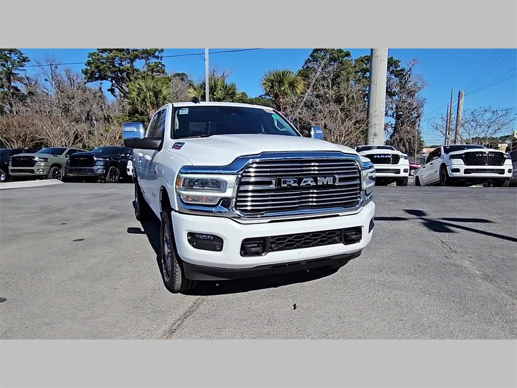 2024 RAM 2500 Laramie Crew Cab 4x4 6'4' Box