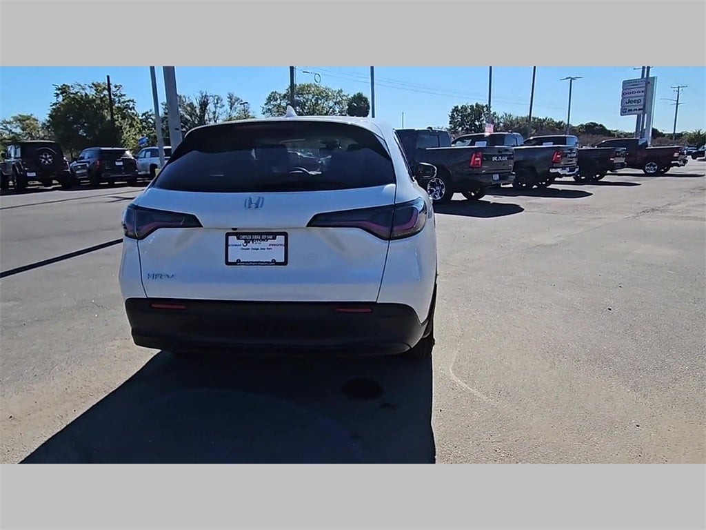 2023 Honda HR-V 2WD LX