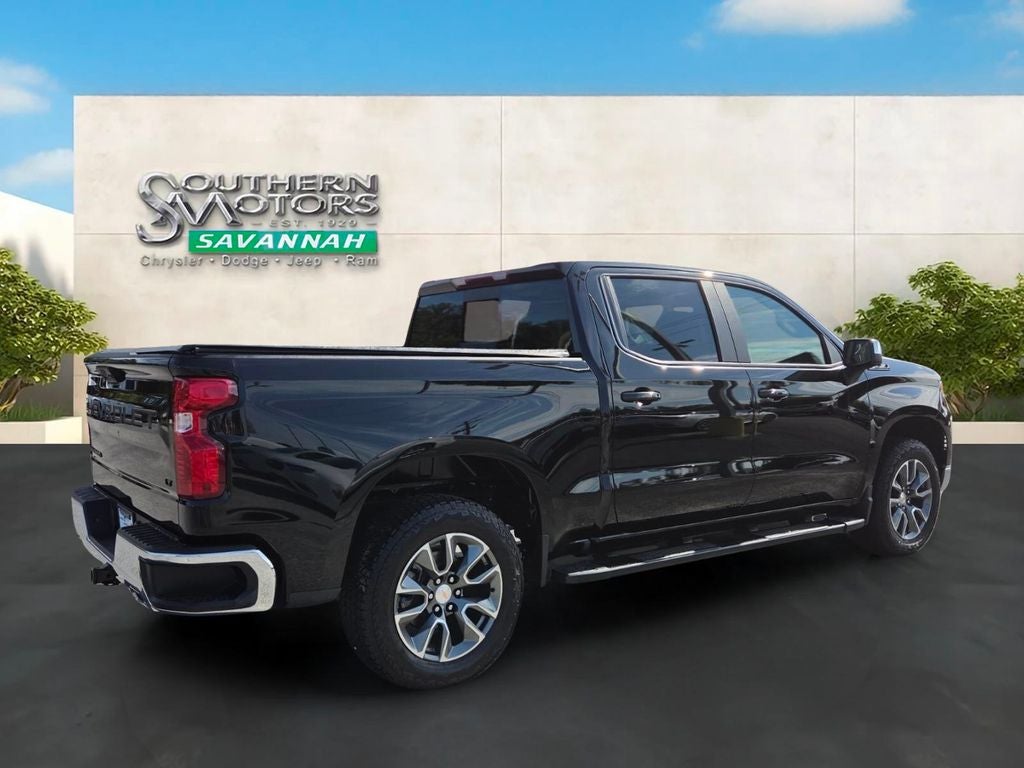 2026 Chevrolet Silverado 1500 4WD Crew Cab Standard Bed LT