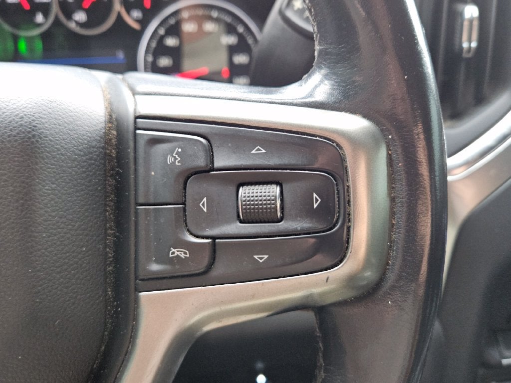 2020 Chevrolet Silverado 1500 4WD Crew Cab Short Bed RST